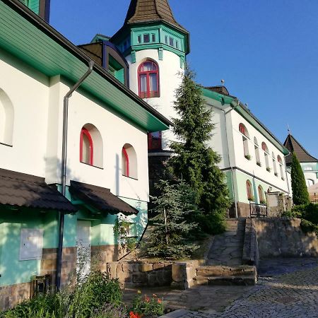Hotel Zlaty Orel Ostravice Exteriör bild