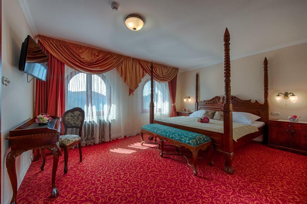 Hotel Zlaty Orel Ostravice Exteriör bild